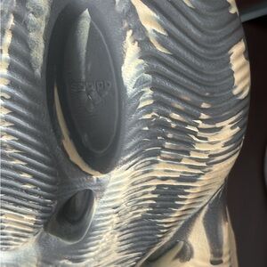 yezzy foam runners moon grey